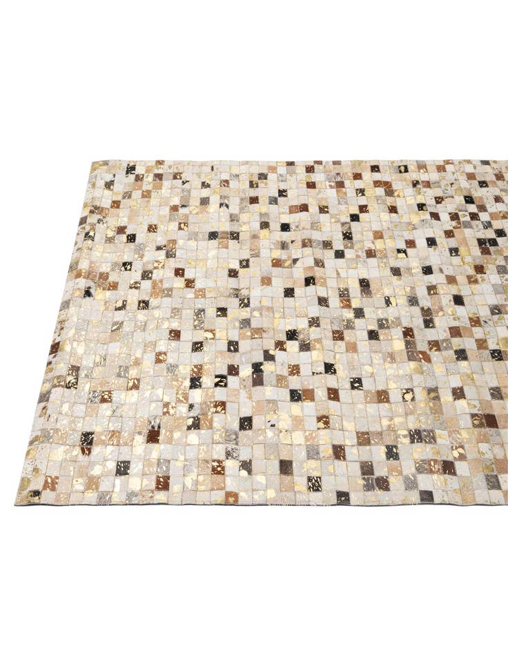Detail image of  4' 1 x 6' Cowhide - Patchwork Rug