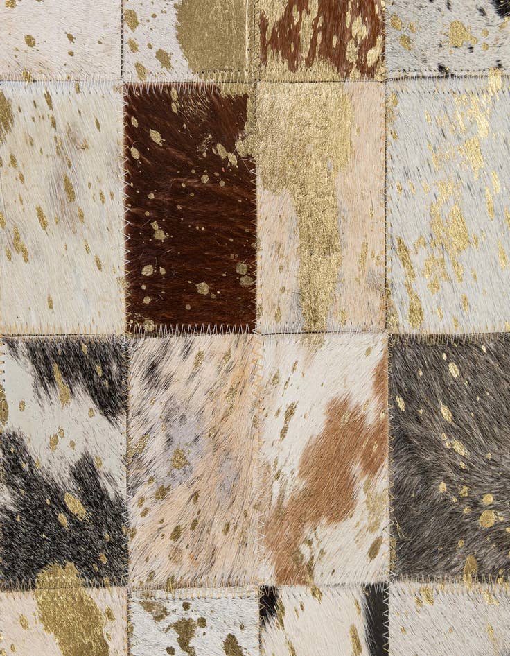Detail image of  4' 1 x 6' 1 Cowhide - Patchwork Rug