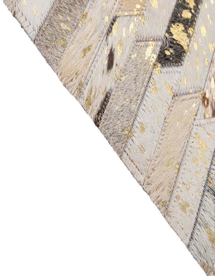 Detail image of  4' 1 x 5' 11 Cowhide - Patchwork Rug