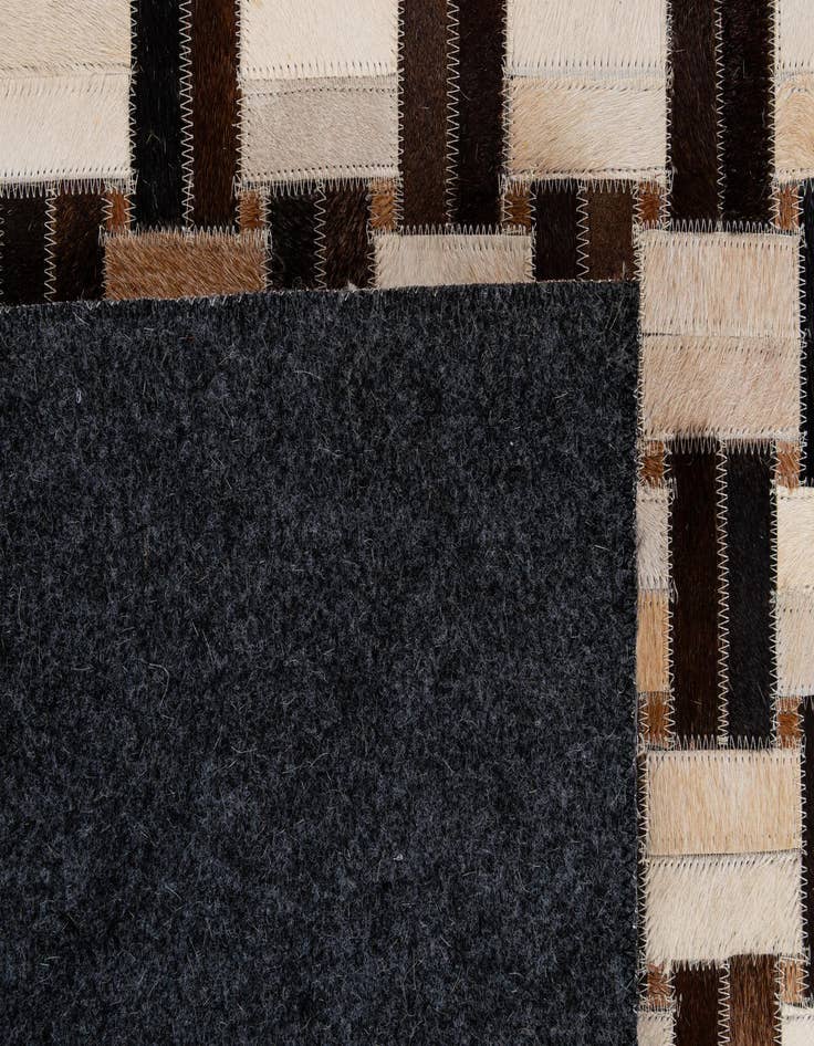 Detail image of  4' x 5' 11 Cowhide - Patchwork Rug