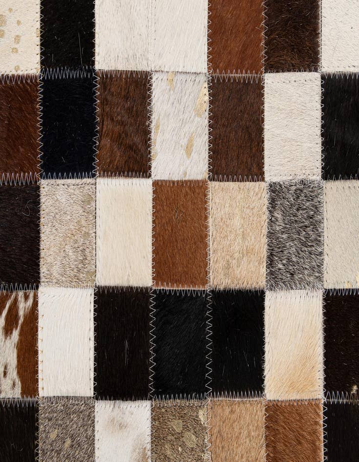 Detail image of  4' 1 x 6' Cowhide - Patchwork Rug