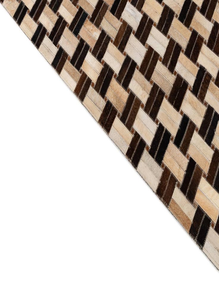 Detail image of  4' x 5' 11 Cowhide - Patchwork Rug