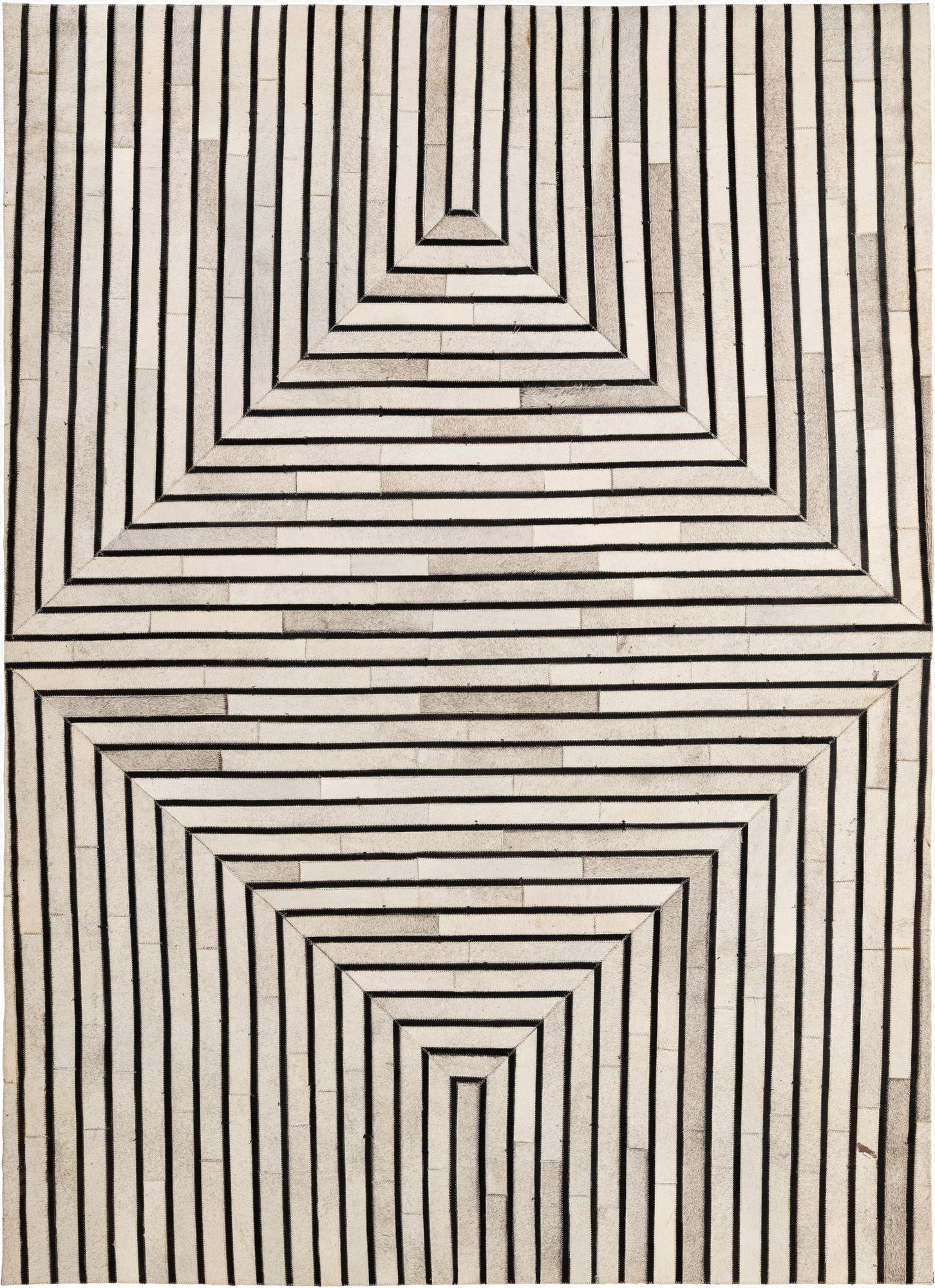  5' 5 x 7' 6 Cowhide - Patchwork Rug