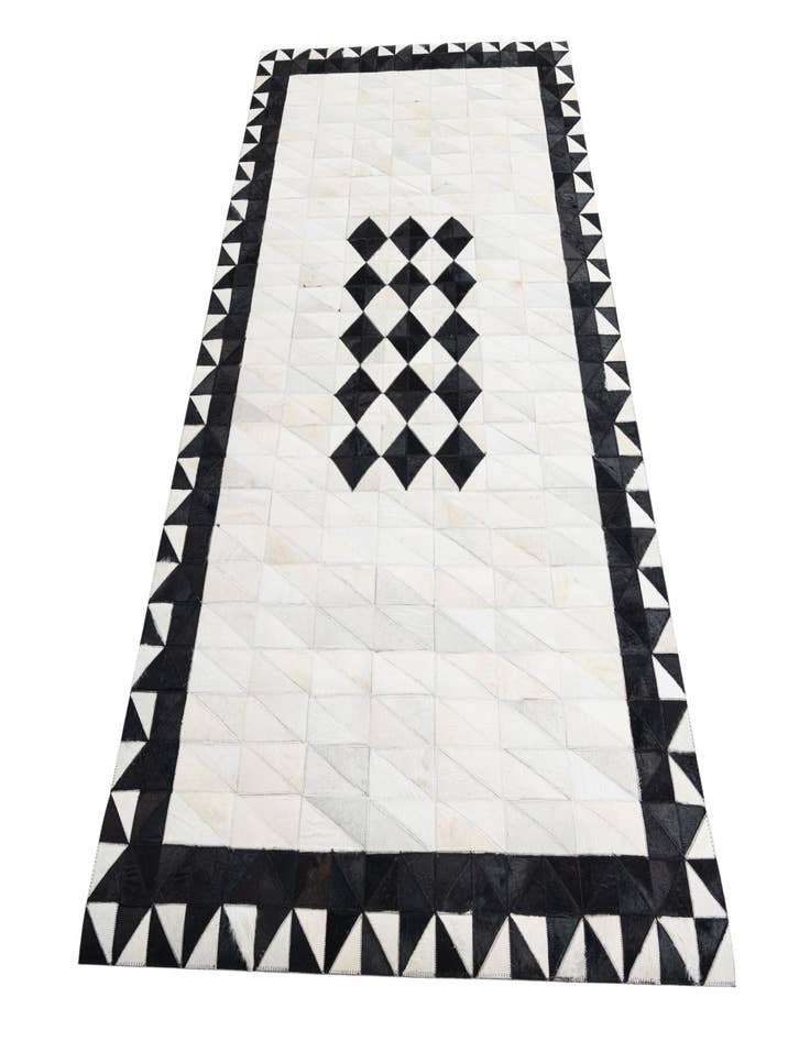 Detail image of  5' x 7' 10 Cowhide Leather Rug