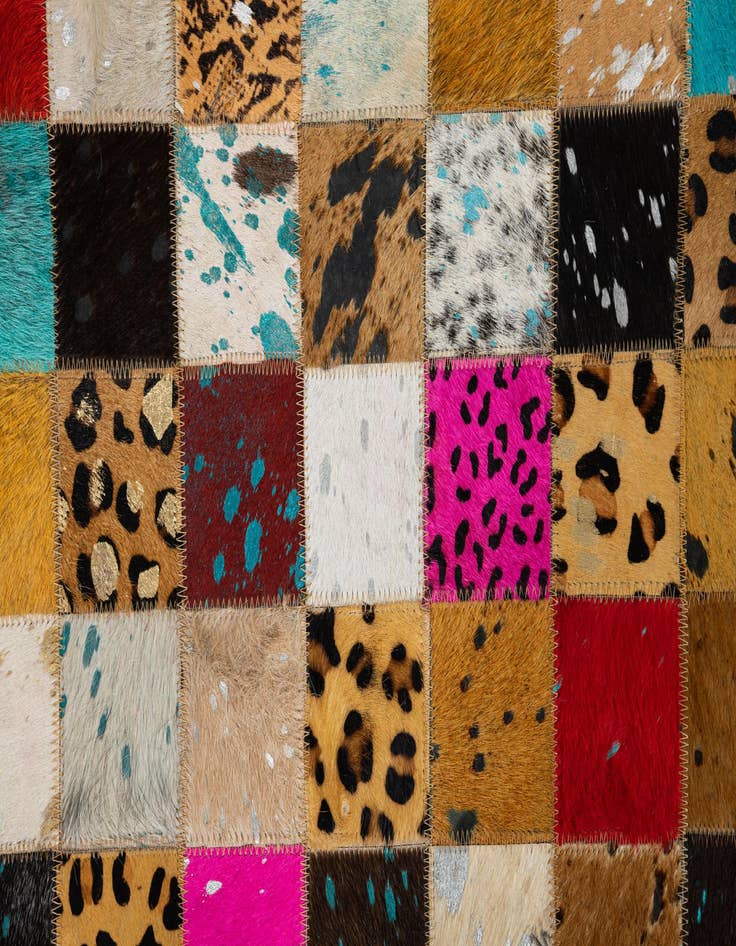 Detail image of  5' 1 x 8' Cowhide Leather Rug
