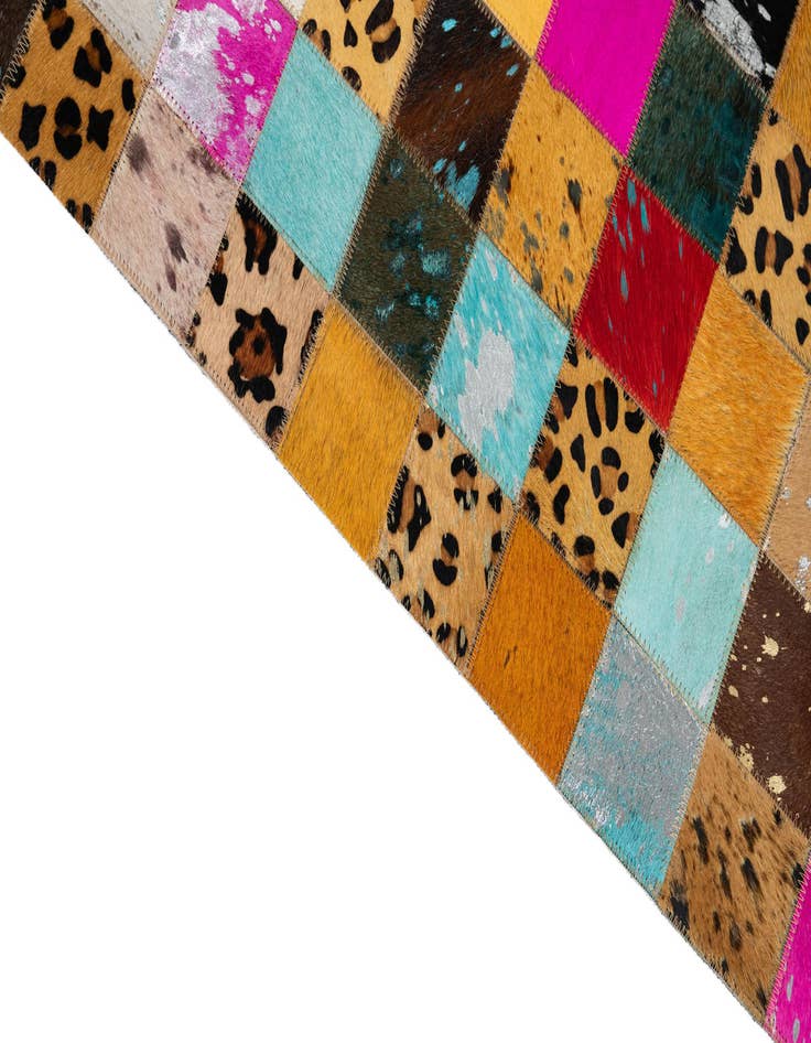 Detail image of  5' 1 x 8' Cowhide Leather Rug