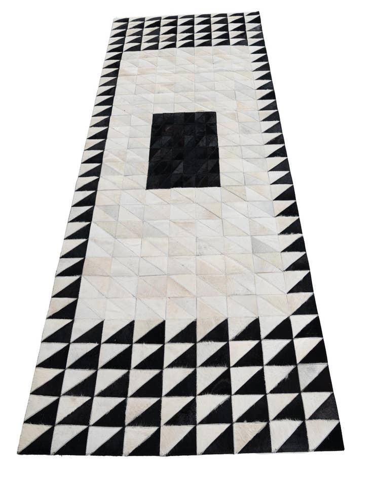 Detail image of  5' x 7' 10 Cowhide Leather Rug