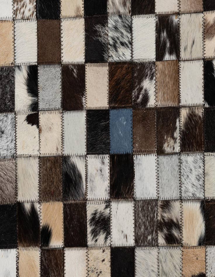 Detail image of  5' 1 x 8' Cowhide Leather Rug