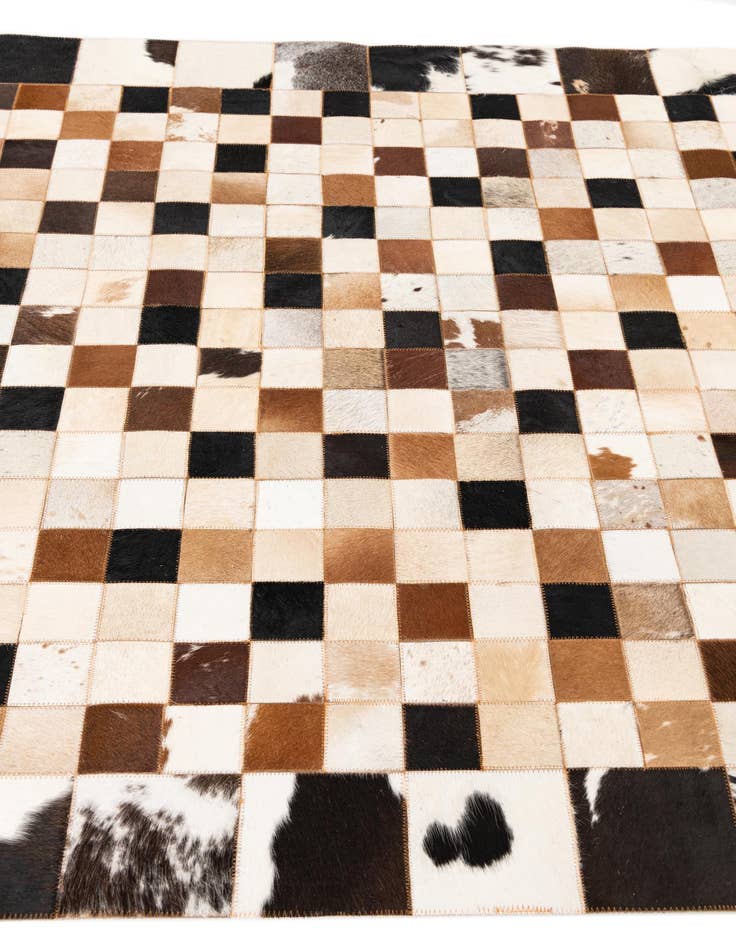 Detail image of  5' 1 x 8' Cowhide Leather Rug