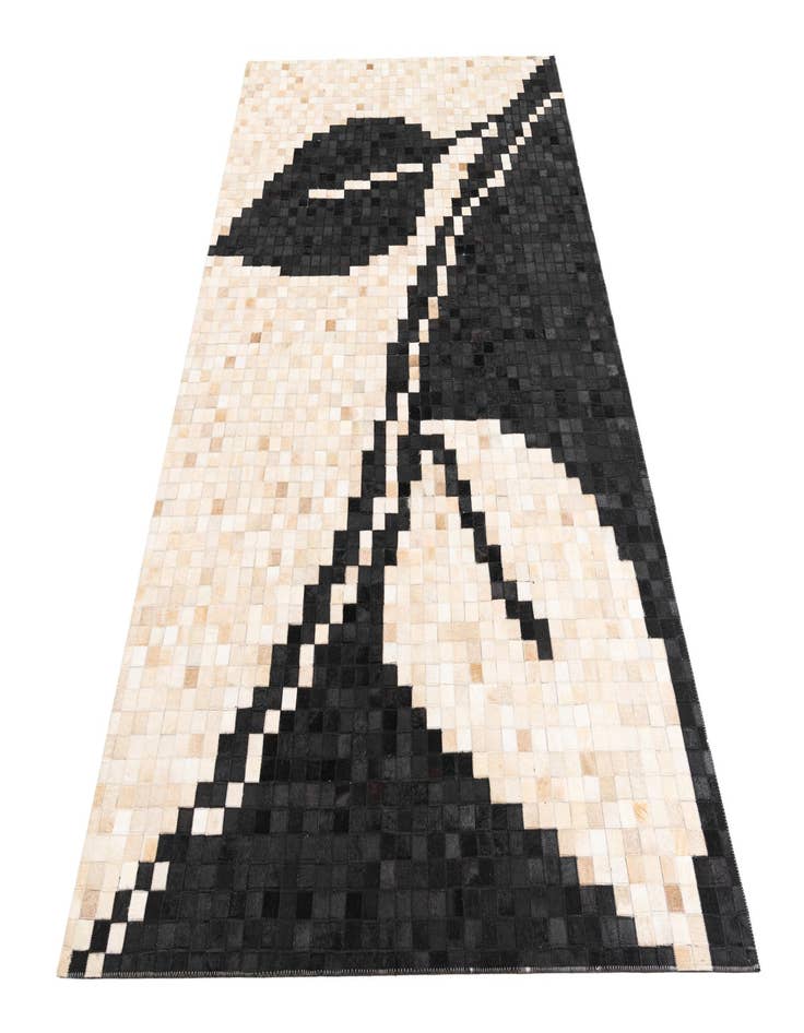 Detail image of  5' 1 x 8' Cowhide Leather Rug