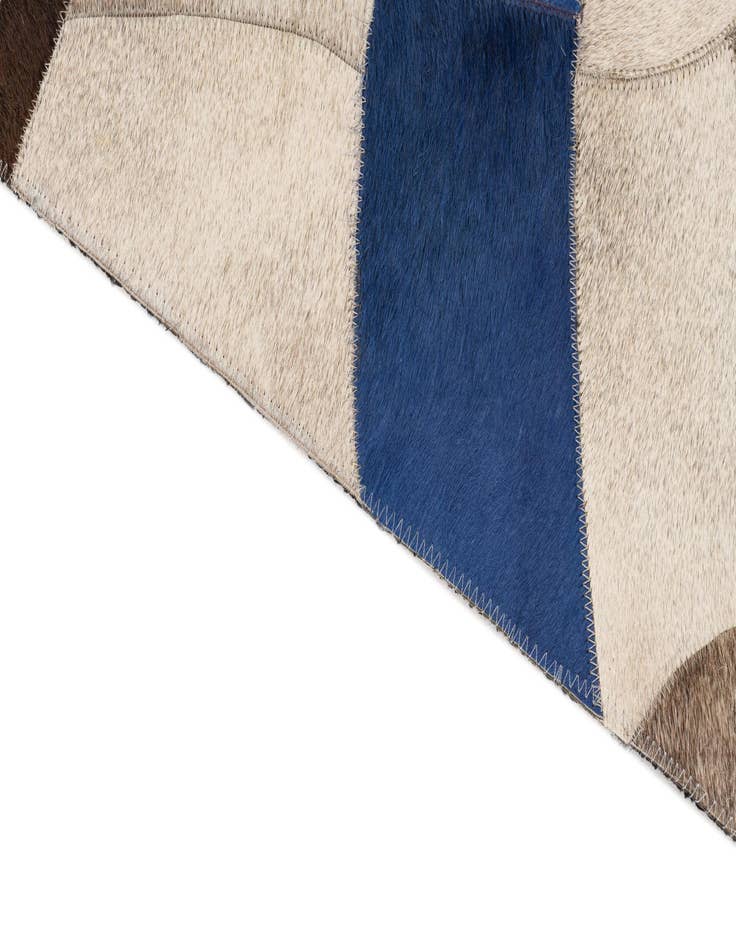 Detail image of  5' x 7' 2 Cowhide Leather Rug
