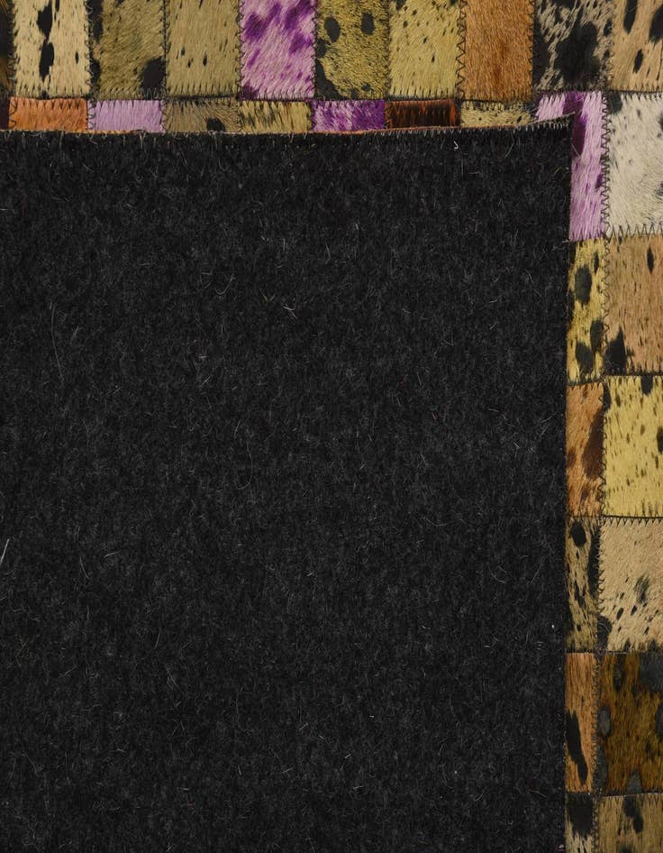 Detail image of  5' 4 x 8' Cowhide Rug