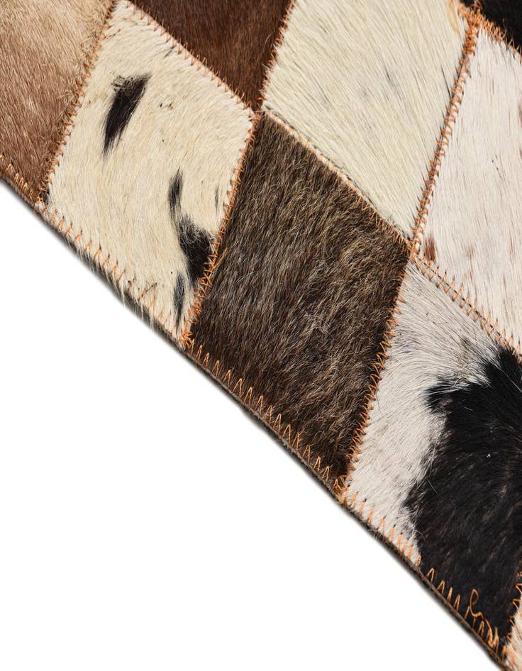 Detail image of  5' x 7' 10 Cowhide Rug