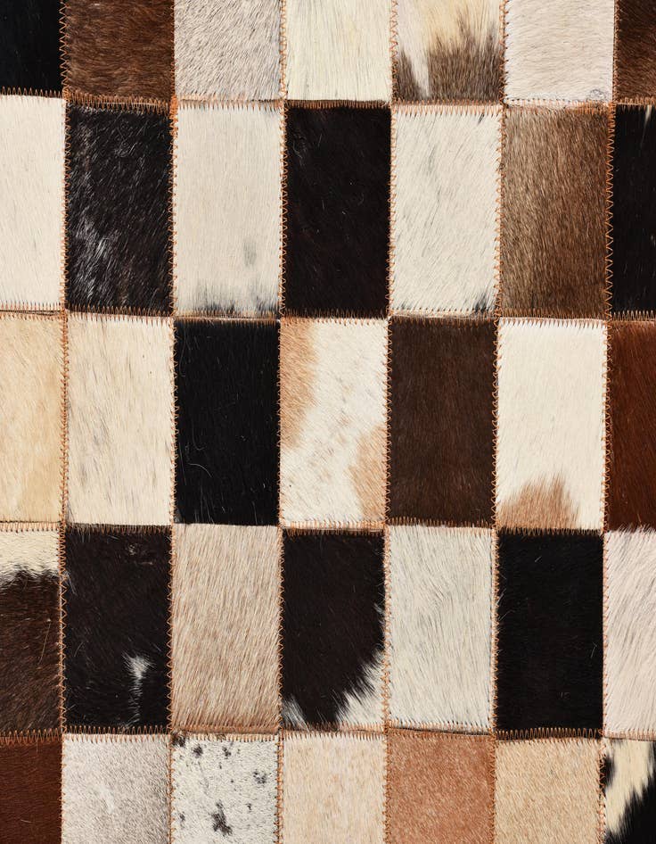 Detail image of  5' x 7' 10 Cowhide Rug