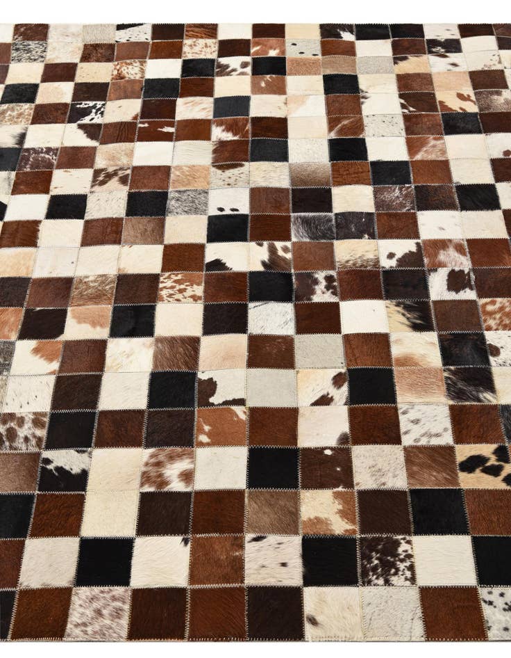 Detail image of  5' x 7' 10 Cowhide Rug