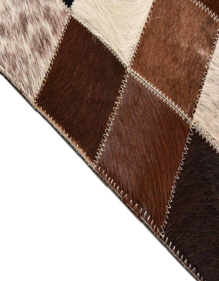 Detail image of  5' x 7' 10 Cowhide Rug