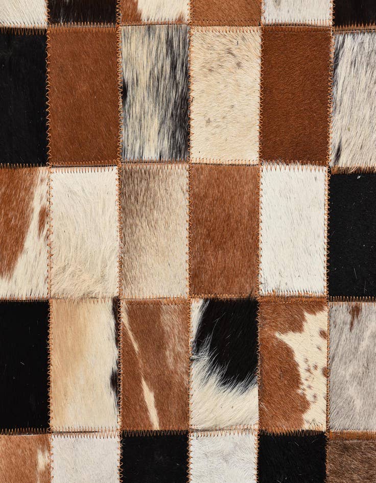 Detail image of  5' x 7' 10 Cowhide Rug