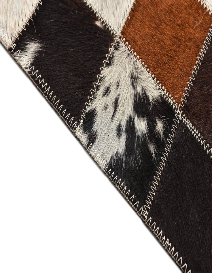 Detail image of  5' x 7' 10 Cowhide Rug