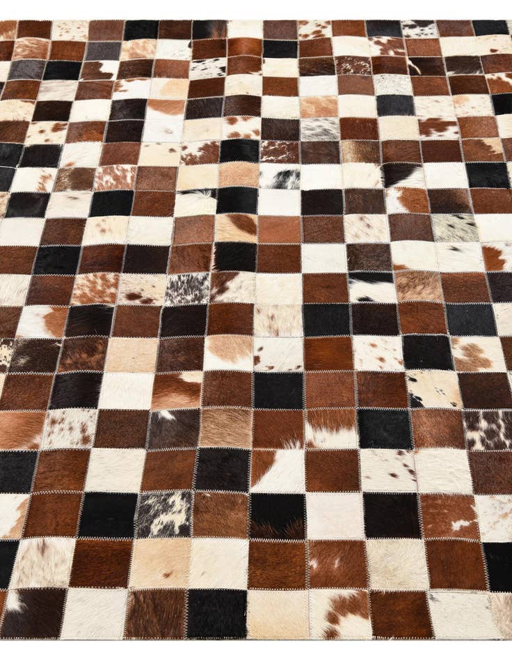 Detail image of  5' x 7' 10 Cowhide Rug