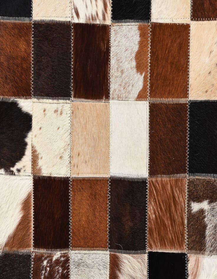 Detail image of  5' x 7' 10 Cowhide Rug