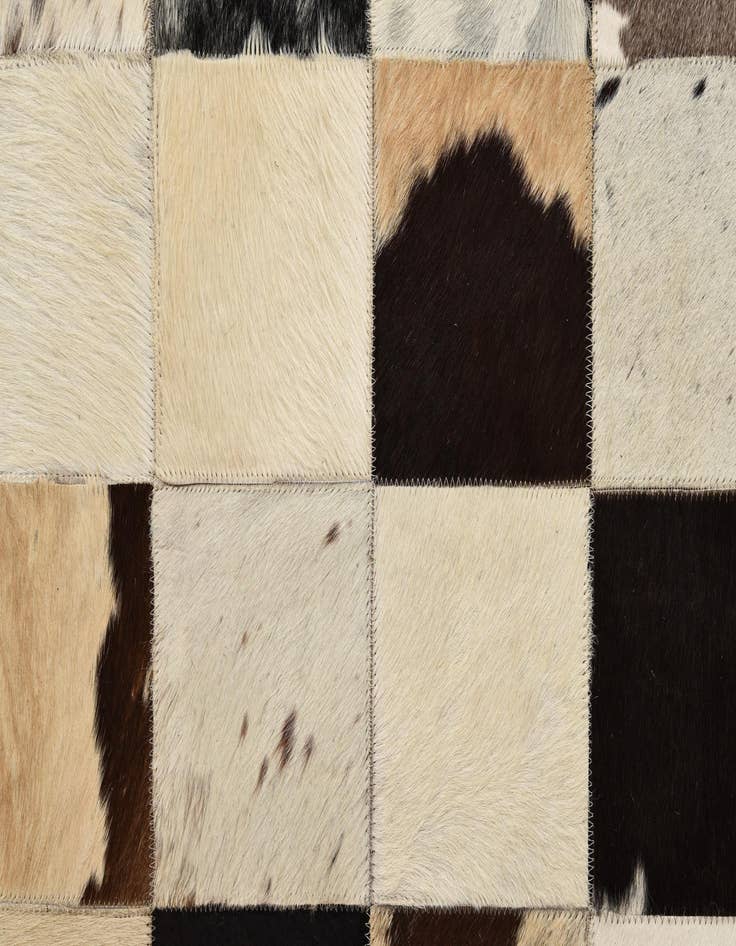 Detail image of  5' x 7' 10 Cowhide Rug