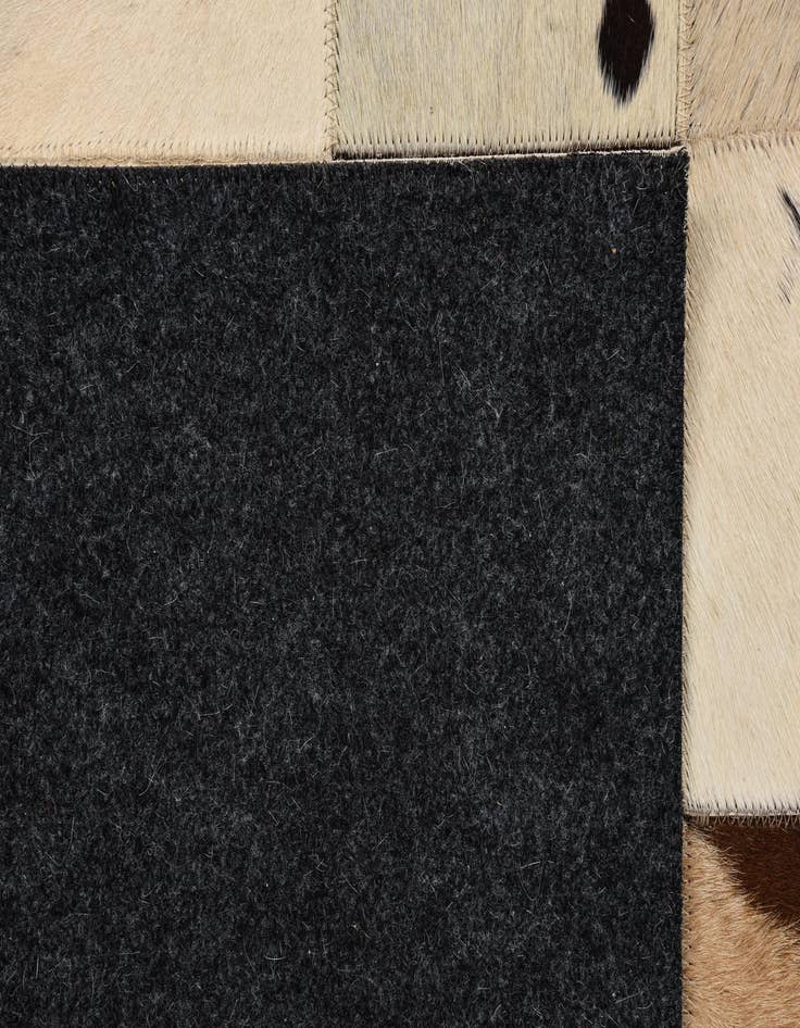 Detail image of  5' x 7' 10 Cowhide Rug