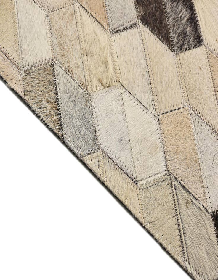 Detail image of  4' 8 x 6' 8 Cowhide Rug
