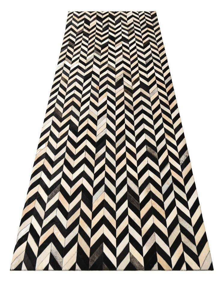 Detail image of  5' 2 x 8' Cowhide Rug