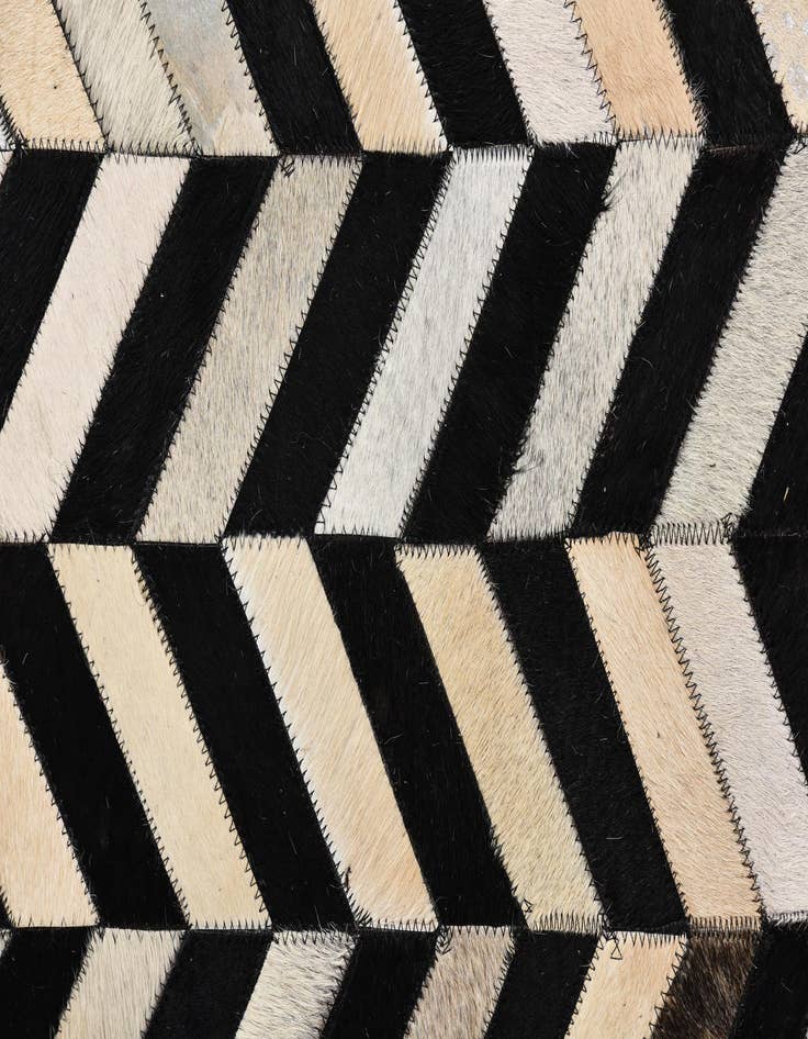 Detail image of  5' 2 x 8' Cowhide Rug