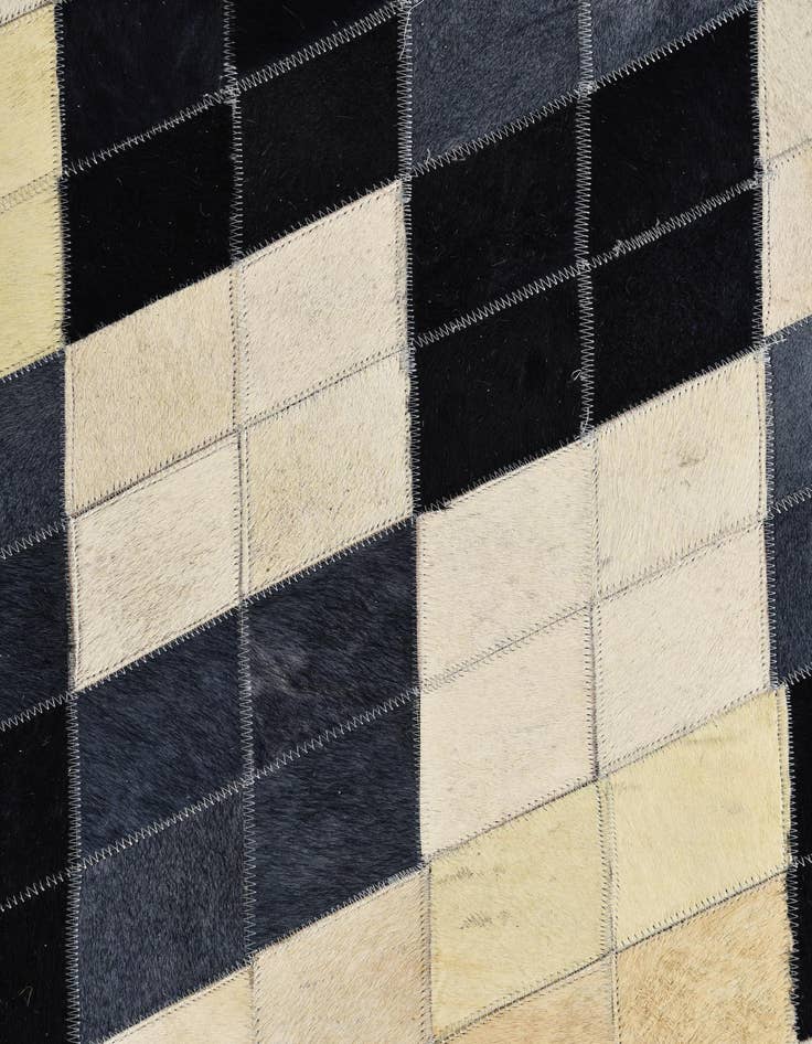 Detail image of 4' x 5' 10 Cowhide Rug