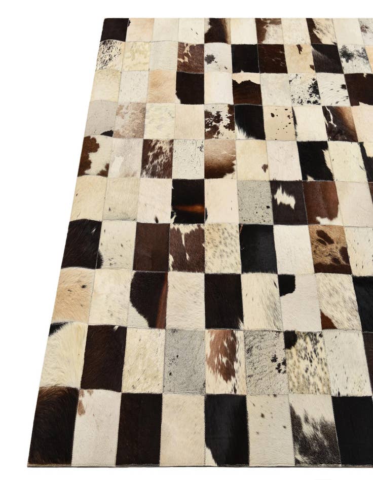 Detail image of  5' x 7' 10 Cowhide Rug