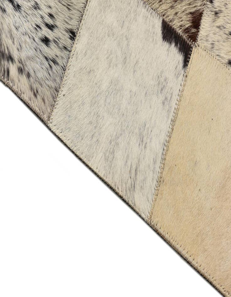 Detail image of  5' x 7' 10 Cowhide Rug