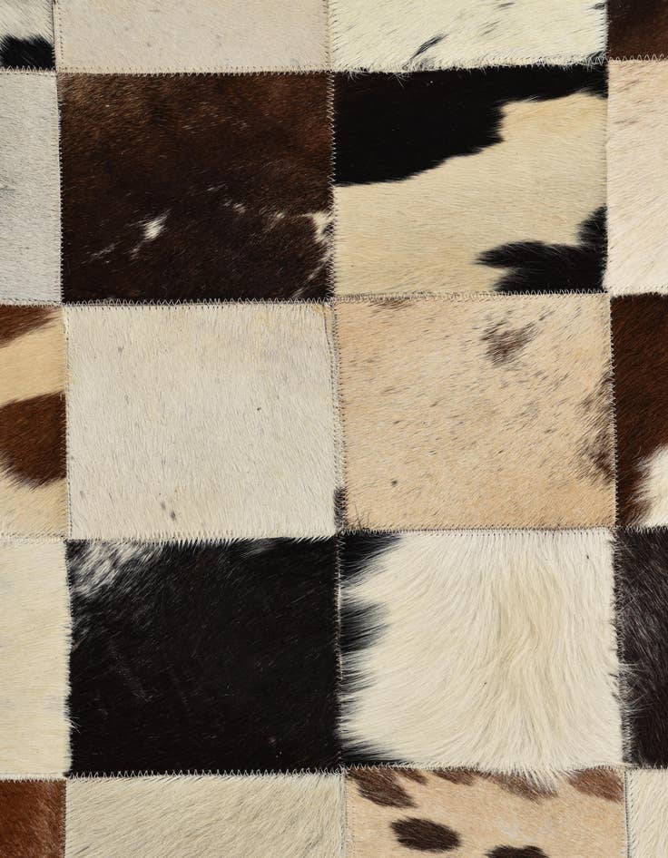 Detail image of  5' x 7' 10 Cowhide Rug