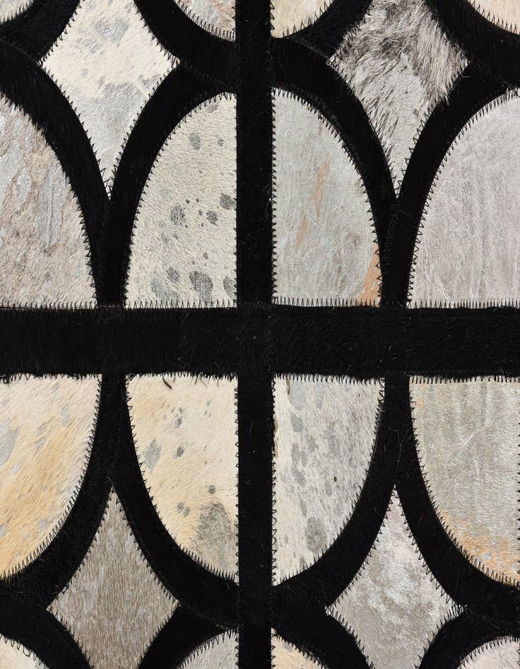 Detail image of  5' 3 x 7' 7 Cowhide Rug