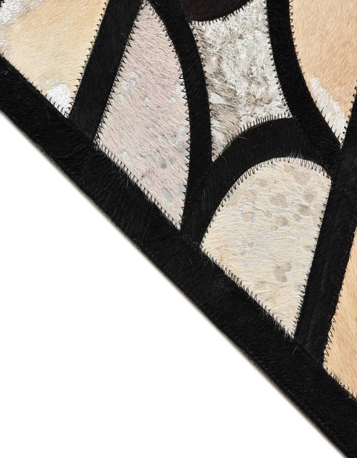Detail image of  5' 3 x 7' 7 Cowhide Rug