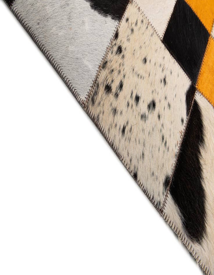 Detail image of  8' x 10' Cowhide Stocks Rug