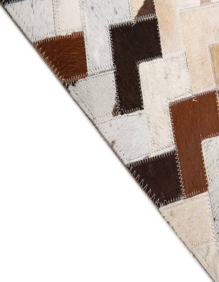 Detail image of  7' 11 x 9' 11 Cowhide Stocks Rug