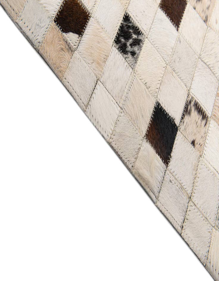 Detail image of  8' x 9' 10 Cowhide Stocks Rug