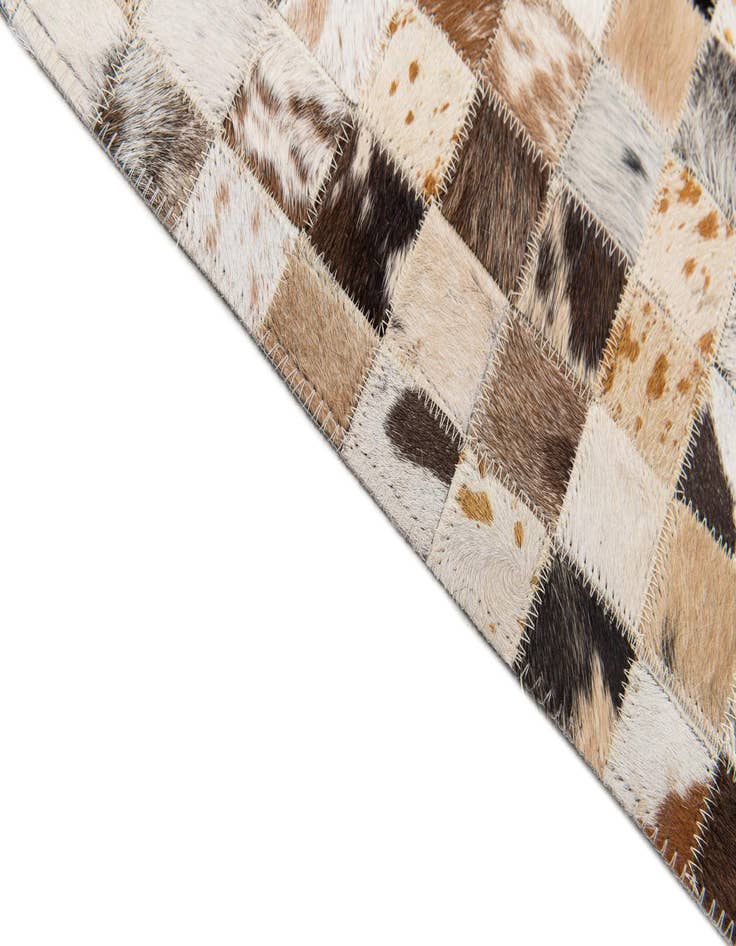 Detail image of  8' x 9' 10 Cowhide Stocks Rug