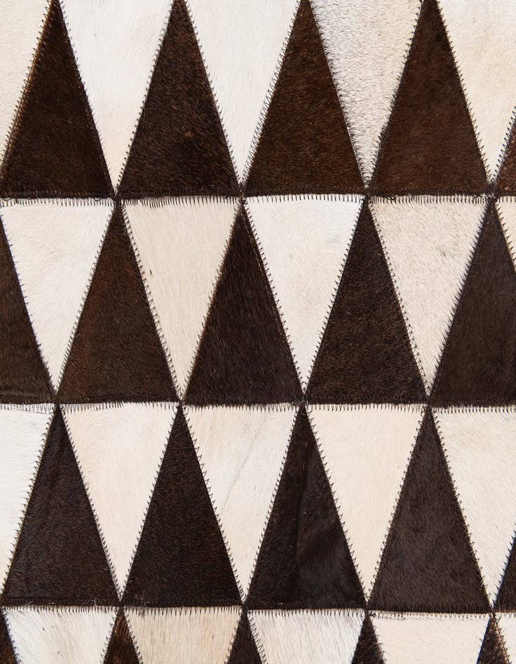 Detail image of  8' x 10' 1 Cowhide Stocks Rug