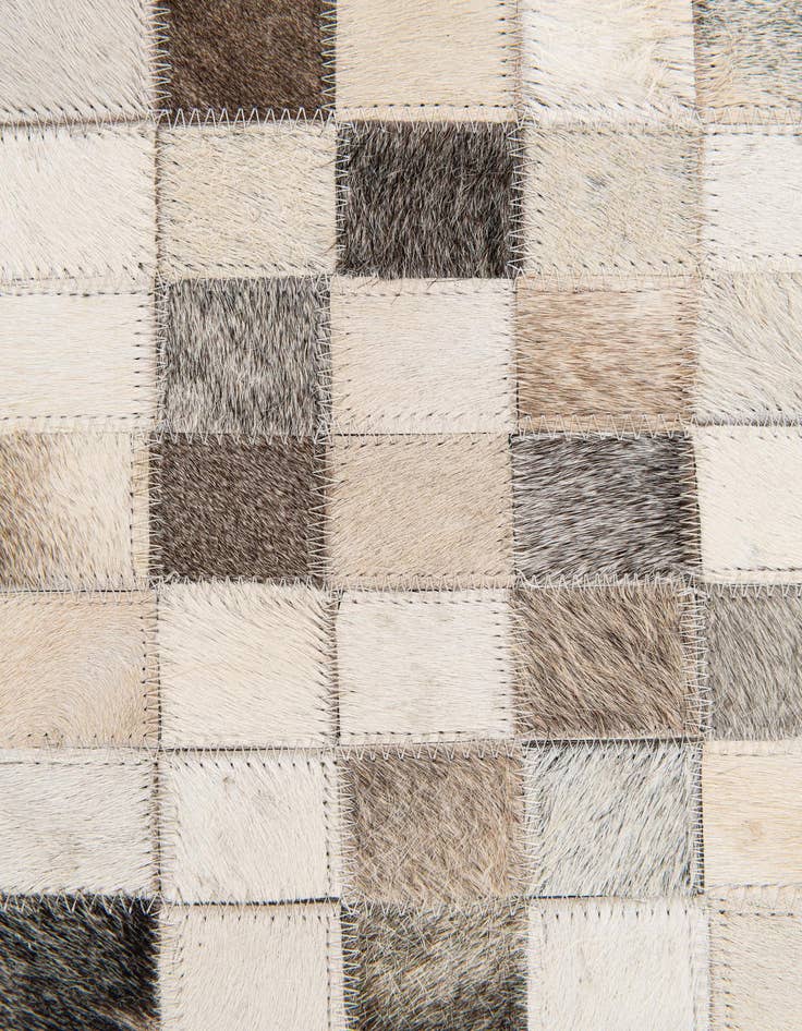 Detail image of  8' x 9' 10 Cowhide Stocks Rug