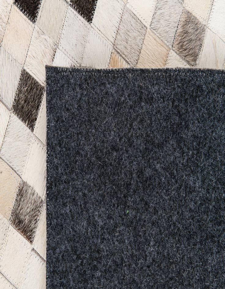 Detail image of  8' x 9' 10 Cowhide Stocks Rug