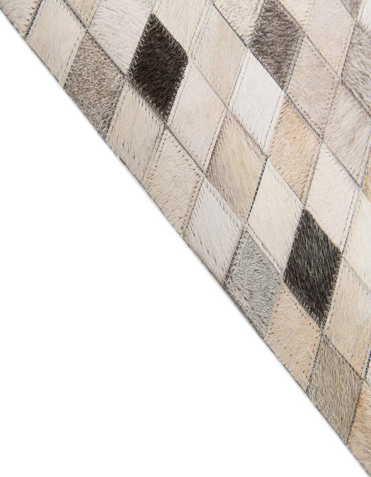 Detail image of  8' 1 x 10' Cowhide Stocks Rug