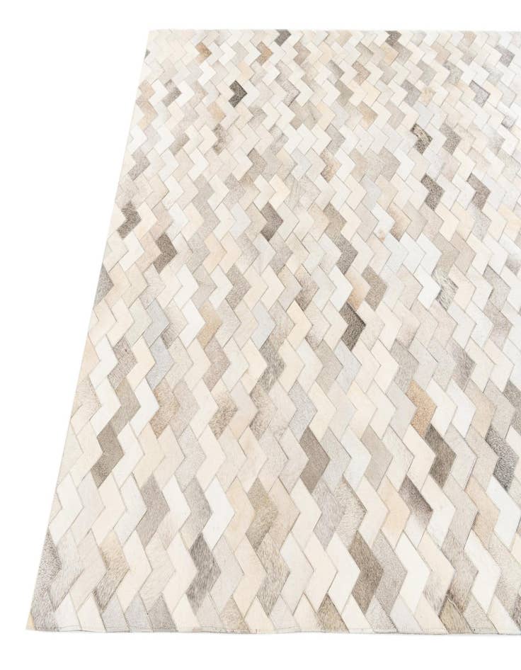 Detail image of  6' x 9' Cowhide Stocks Rug