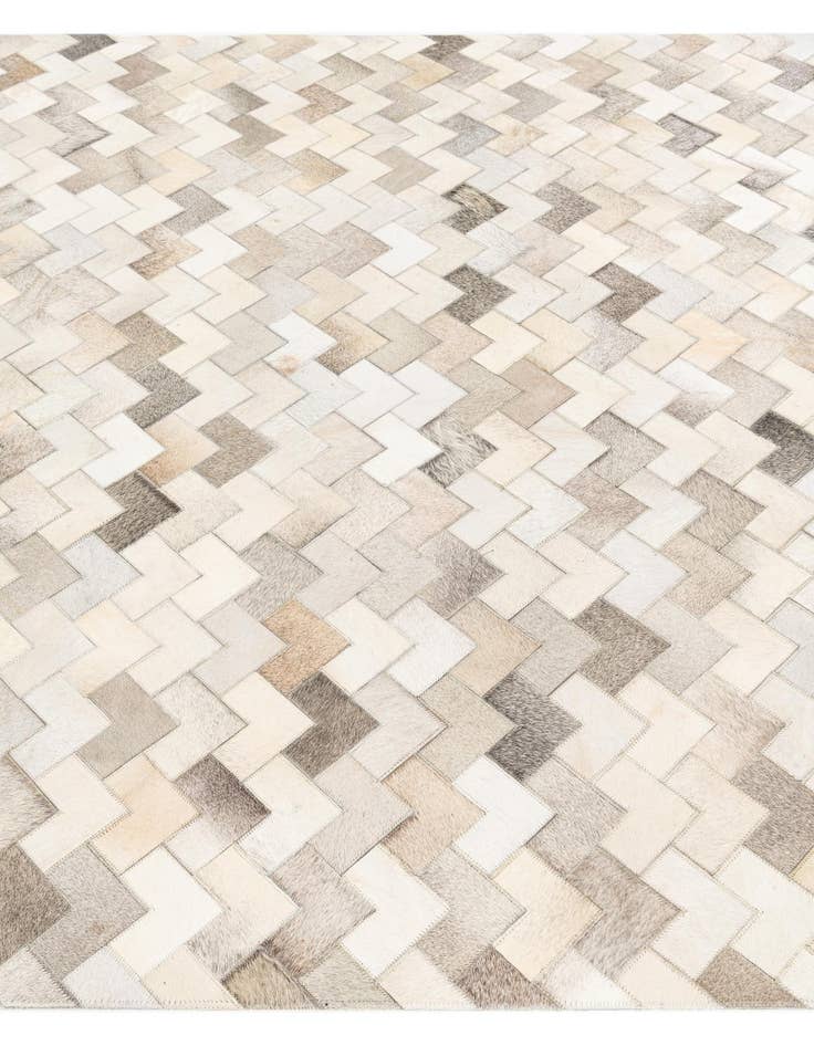 Detail image of  6' x 9' Cowhide Stocks Rug