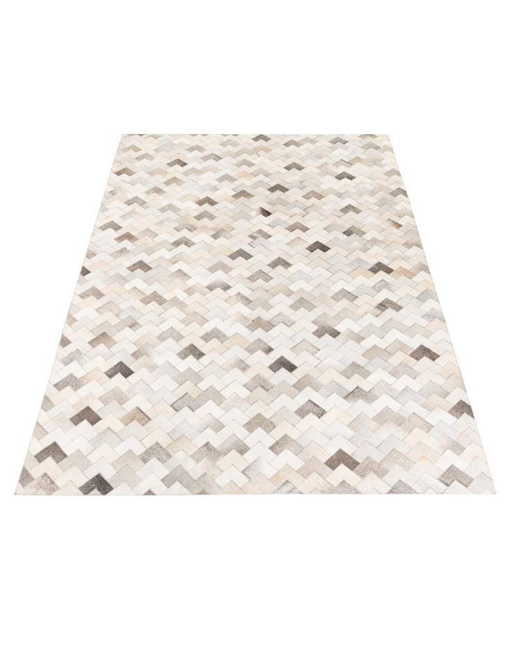 Detail image of  6' x 9' Cowhide Stocks Rug