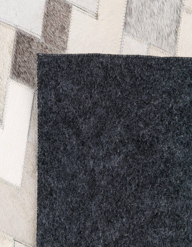 Detail image of  6' x 9' Cowhide Stocks Rug
