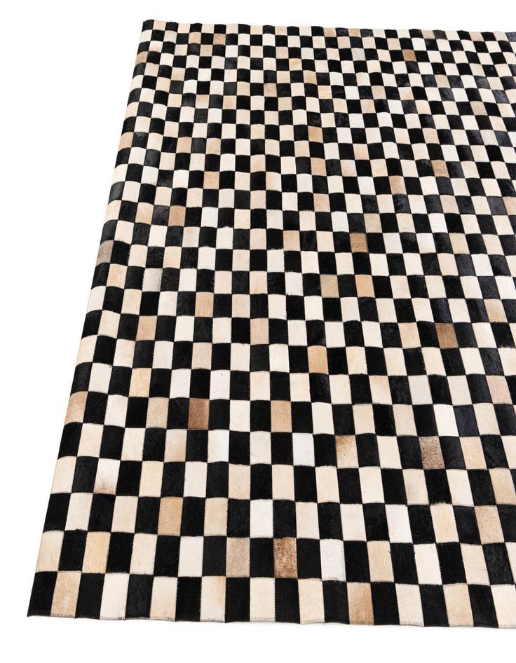 Detail image of  6' 8 x 9' 9 Cowhide Stocks Rug