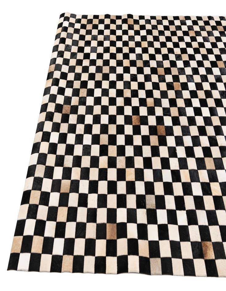 Detail image of  6' 8 x 9' 9 Cowhide Stocks Rug