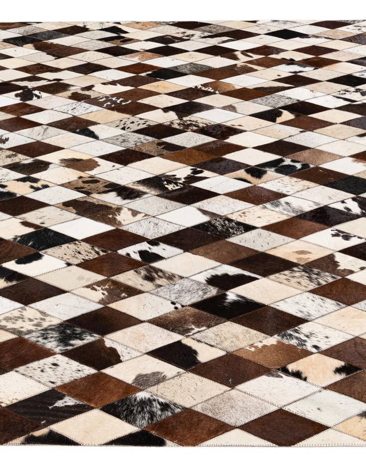 Detail image of  6' 7 x 9' 11 Cowhide Stocks Rug